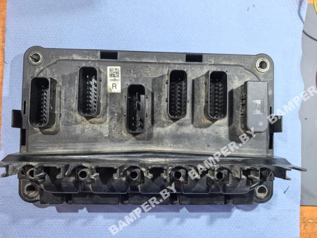 Модуль шасси DAF XF106 со стороны разъёмов